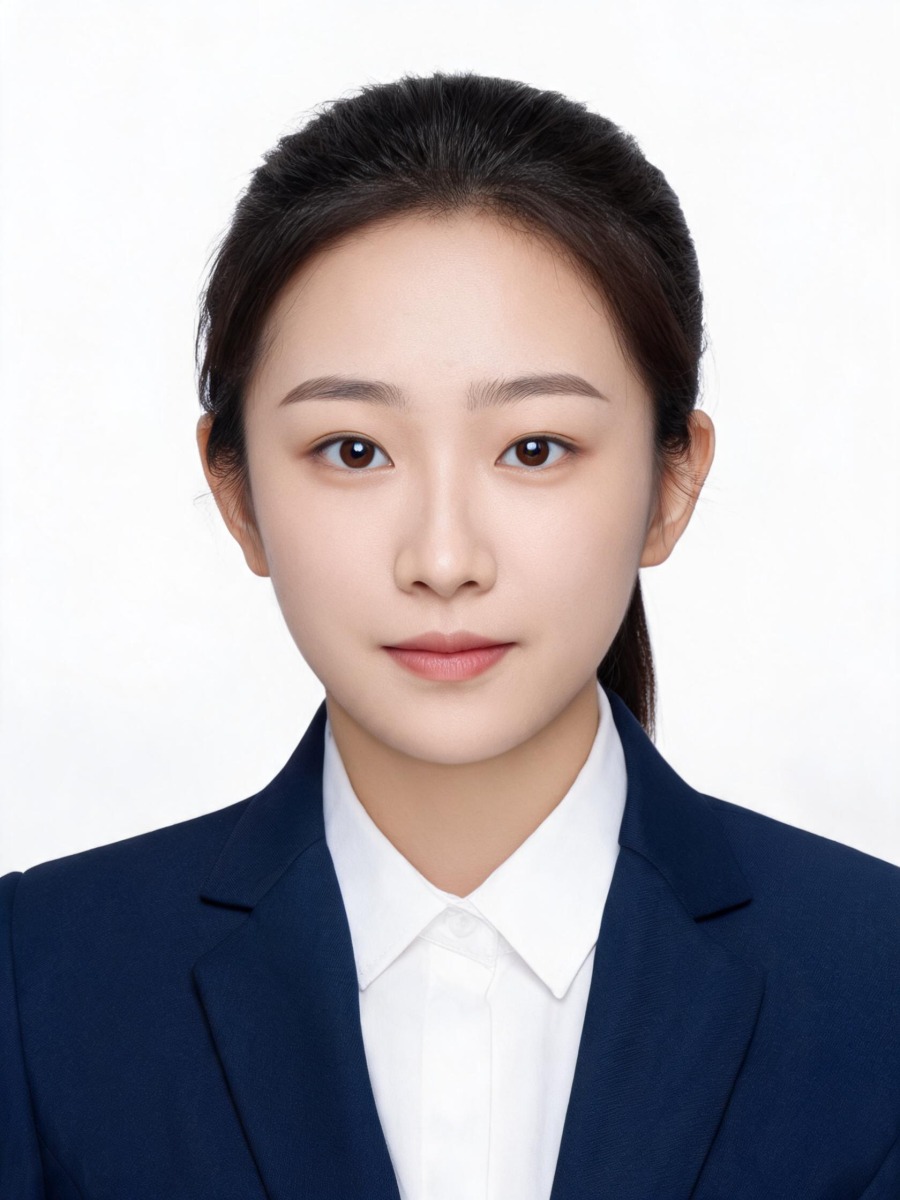 低马尾深蓝西装造型